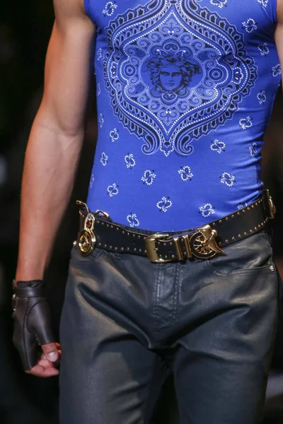 Look 78
